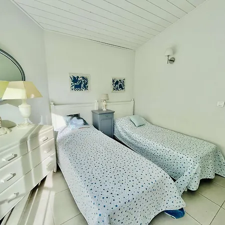 別荘 3 Avec Jardin Et Terrasse - Climatisee, Parking, Wi-fi - Fr-1-61-629 *