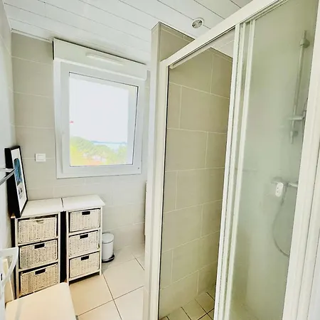 Holiday home 3 Avec Jardin Et Terrasse - Climatisee, Parking, Wi-fi - Fr-1-61-629 *